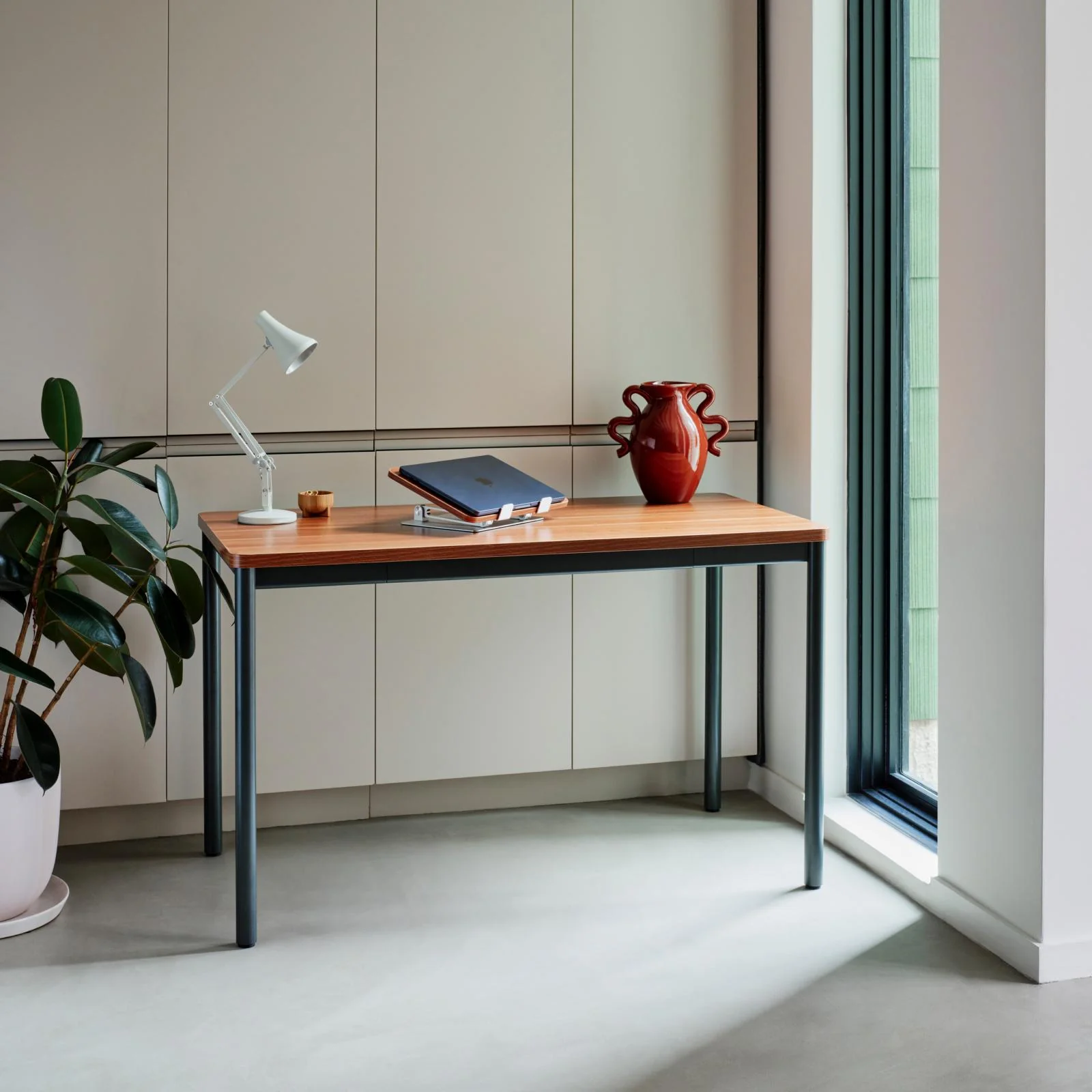 Daily Desk - Image 11