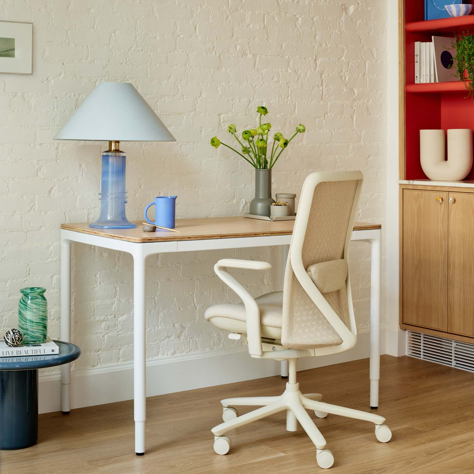 Four Leg Standing Desk - Image 93