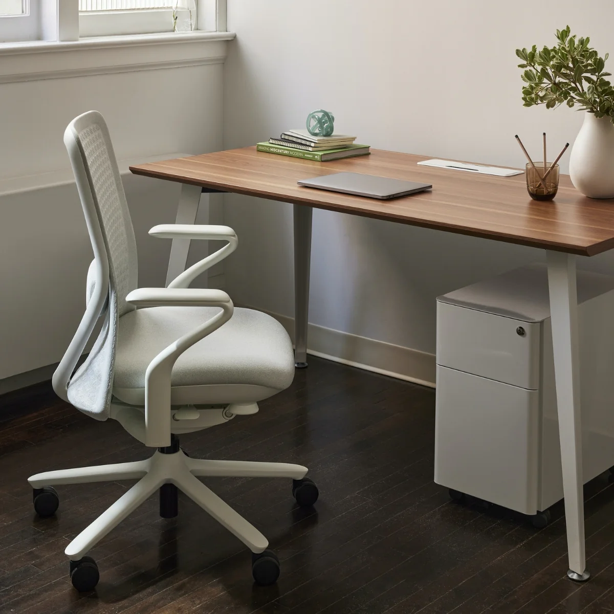 Office Desk - Image 11