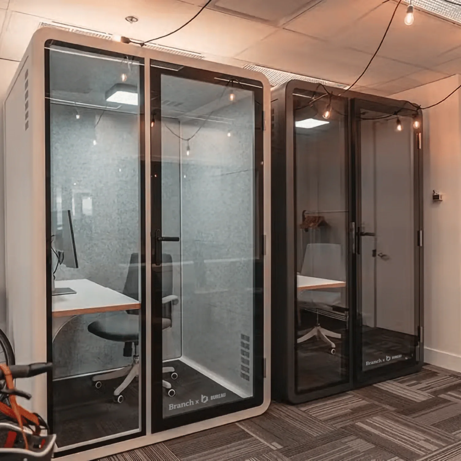 One Booth - Image 3