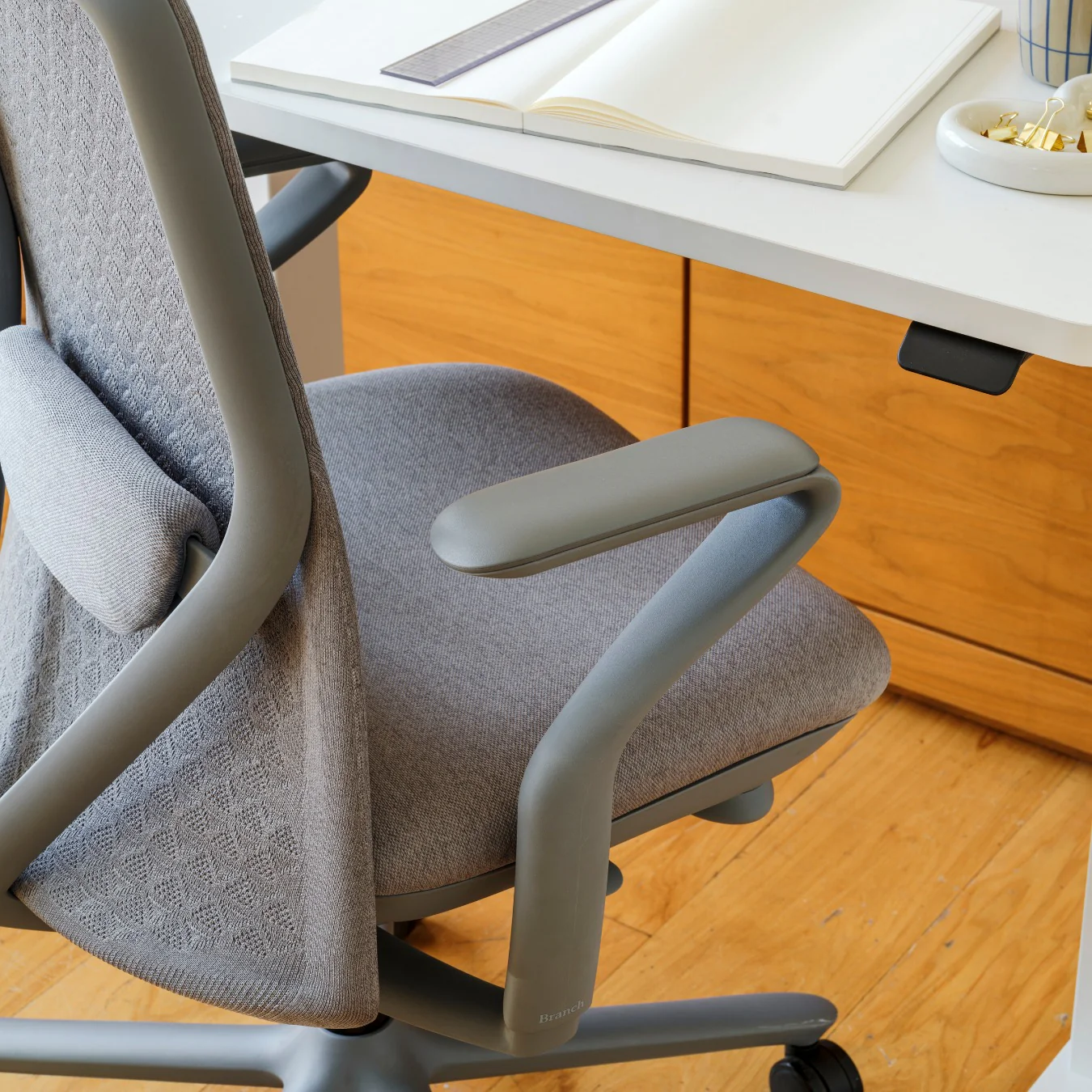 Open Box - Verve Chair - Image 25