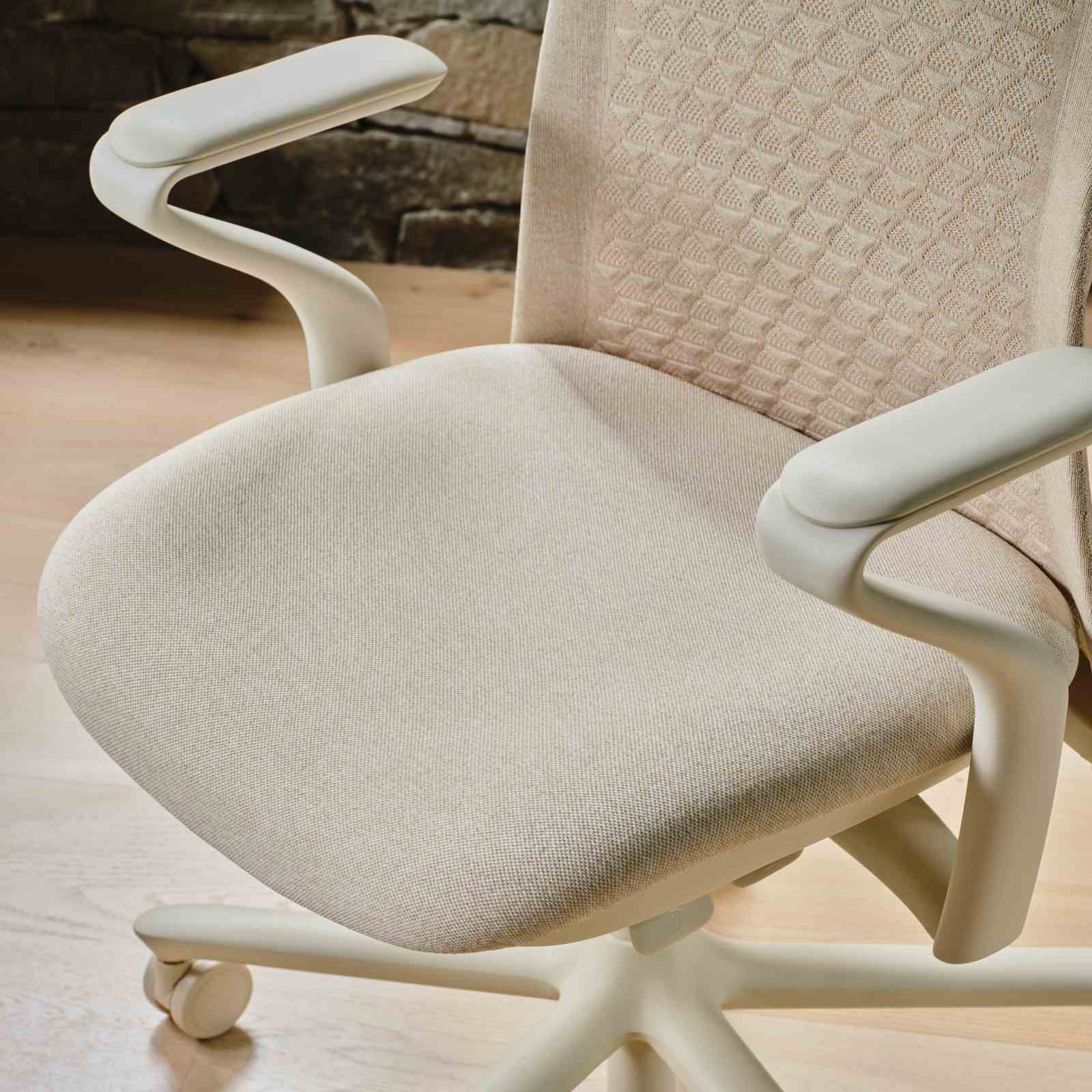 Open Box - Verve Chair - Image 29
