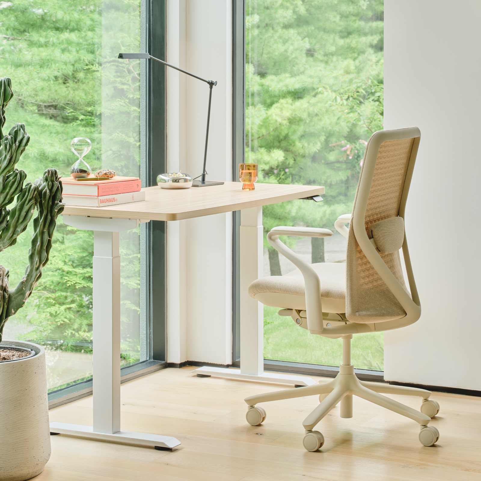 Open Box - Verve Chair - Image 35